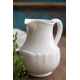 Dimensions du pichet Impressions blanc : hauteur 21,2 cm, largeur 15,1 cm, contenance 1,92 L