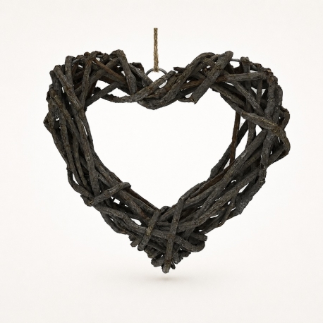Coeur décoratif en branches de bois brun à suspendre - 21 cm
