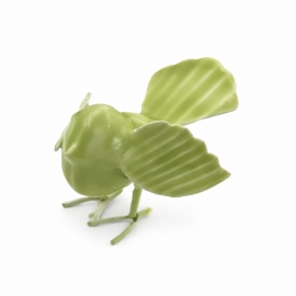 Petit oiseau décoratif en métal vert anis Luftikus – 10 × 7 × 6 cm