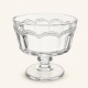 Coupe à glace sur pied en verre transparent, Ø 9,5 cm, décor festonné.