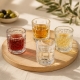  Les quatre shooters After présentés séparément pour un apéritif convivial.