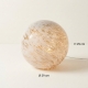 Dimensions de la lampe boule : diamètre 29 cm et hauteur 29 cm.